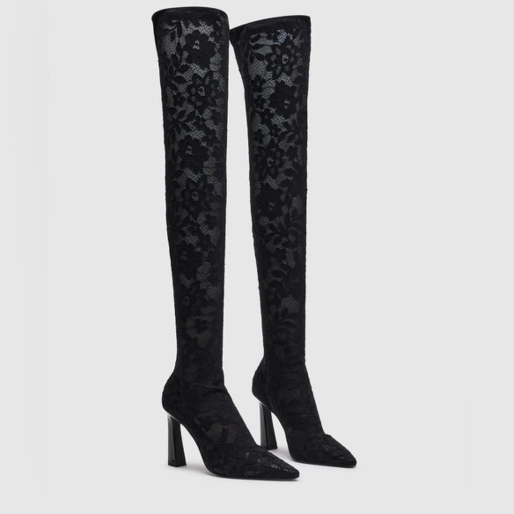 Steve Madden Serene Black Lace NEW size 6.5